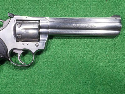 Colt - King Cobra, Stainless Steel, .357 Magnum. 6