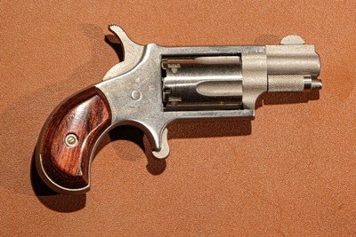 North American Arms - 22LR, .22 LR. 1.125