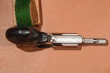 North American Arms - Revolver, .22 WMR. 1 5/8