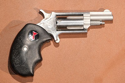 North American Arms - Revolver, .22 WMR. 1 5/8