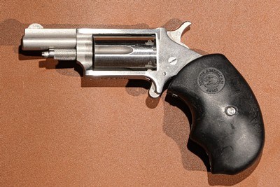 North American Arms - Revolver, .22 WMR. 1 5/8