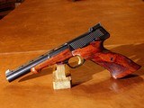Browning - Medalist, .22 LR. 6 3/4