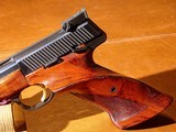 Browning - Medalist, .22 LR. 6 3/4