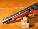 Browning - Medalist, .22 LR. 6 3/4