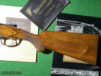 Browning - Grade 1, O/U, Round Knob Short Tang, Gold Single Selective Trigger, 1967 Made In Belgium, 20ga. 26 1/2” Barrels Choked IC/M. MAKE OFFER. - Image 5 of 11