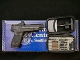 Smith & Wesson - M&P Performance Center Shield M2.0, 9mm Luger. 4