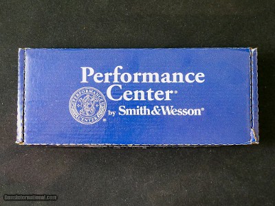 Smith & Wesson - M&P Performance Center Shield M2.0, 9mm Luger. 4