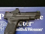 Smith & Wesson - M&P Performance Center Shield M2.0, 9mm Luger. 4