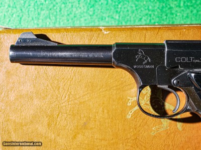 Colt - Woodsman, 2nd Series, .22 LR. 4 1/2