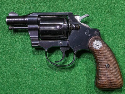 Colt - Detective Special Revolver, .38 Special. 2