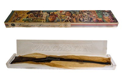 Winchester - Model 94, 1776-1976 Bicentennial Carbine, .30-30 Win. 20
