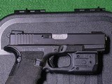 Glock - G19, Gen 4, 9mm. 4.02