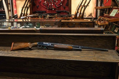 Winchester - Model 12, Heavy Duck, 12ga. 30