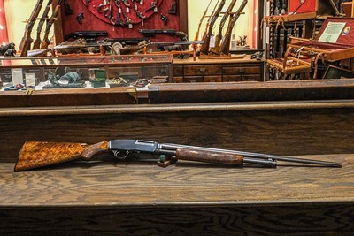 Winchester - Model 12, 16ga. 28