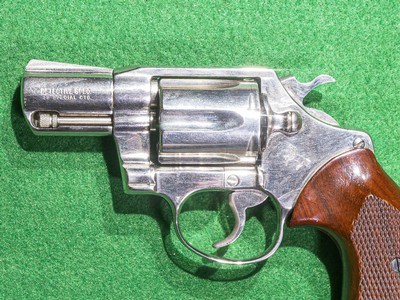 Colt - Detective Special, Nickel Finish, .38 Special. 2