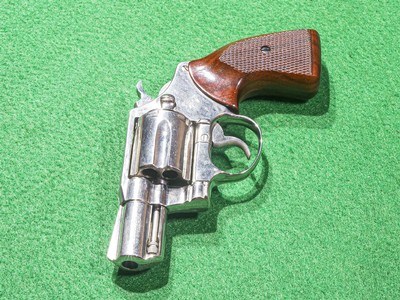 Colt - Detective Special, Nickel Finish, .38 Special. 2