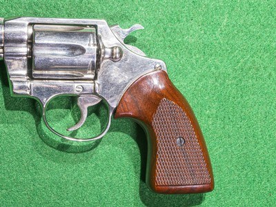 Colt - Detective Special, Nickel Finish, .38 Special. 2