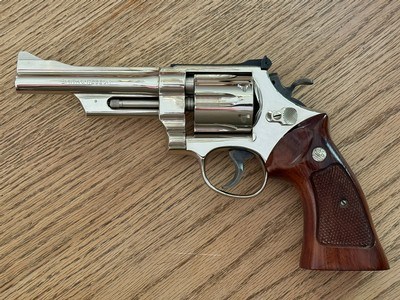 High Condition Collector Grade 1979 Bright Nickel 5” S&W 27-2 .357 Mag P&R 3Ts with Wooden Presentation Case, Outer Shipping Box, & Archive Letter - Image 2 of 15