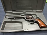 Un converted 1958 Ruger 44 Magnum Flattop 3 Screw 357 Blackhawk - 9 of 9