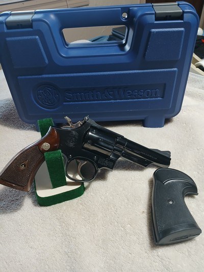 S&W 19-3 Pinned and Recessed 4