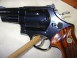 Smith & Wesson 57 41 mag with walnut case - 5 of 15