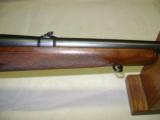 Winchester Pre 64 Mod 70 Std 220 Swift 99% - 2 of 18