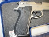 Smith & Wesson 4566 45 Auto Like New - 5 of 11