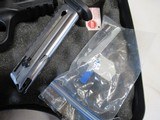 Smith & Wesson M&P 22 22LR Like new with case - 5 of 9