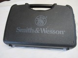 Smith & Wesson M&P 22 22LR Like new with case - 9 of 9