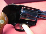 Smith & Wesson Mod 38 Airweight 38 spl with Box - 7 of 12