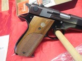 Smith & Wesson Mod 39-2 9MM with box - 10 of 16