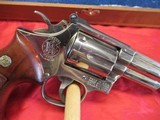 Smith & Wesson 19-3 357 with Case - 7 of 17