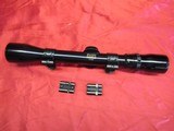 Weaver Classic V700 2.5 X 7 Scope with rings and mounts - 1 of 10