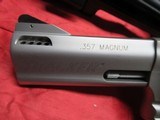 Taurus 627 Tracker 357 Magnum - 2 of 13