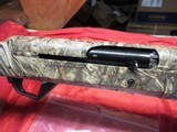 Benelli SBE 2 12ga Camo Like New! - 2 of 24