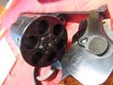 S&W 586 357 Magnum with Box - 19 of 21