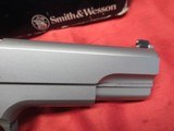 Smith & Wesson Mod 1006 10MM with Box - 8 of 16