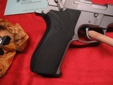 Smith & Wesson Mod 5906 9MM with box - 9 of 16
