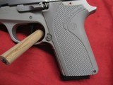 Smith & Wesson Mod 3913 Lady Smith 9MM - 4 of 13