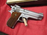 Smith & Wesson Mod 639 9MM Stainless with Box - 5 of 18