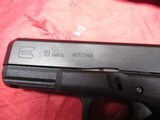 Glock 19 Gen 5 with extra mags and case - 4 of 8