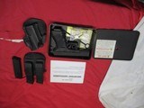 Glock 22 40 Cal with Case and 4 Mags & Holster - 1 of 17