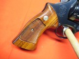 Smith & Wesson 29-2 44 with Wood Box,Paperwork & Tools - 9 of 19