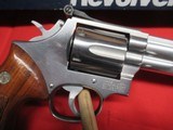 Smith & Wesson 686 No Dash 357 with Box - 2 of 19