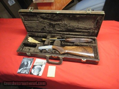 Browning SA 22 Gr VI New with Case