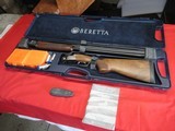 Beretta 686 White Onyx 12ga with Case & 10 Choke tubes Nice!! - 1 of 25