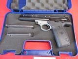 Smith & Wesson 22A-1 22LR with Case & Extra Mag NEW - 2 of 9