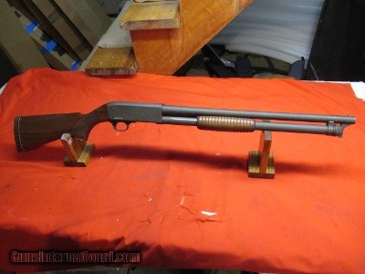 Ithaca 37 Featherlight Riot 12ga