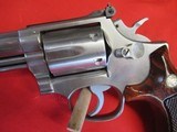 Smith & Wesson 66-1 357 Magnum - 3 of 13