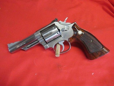 Smith & Wesson 66-1 357 Magnum